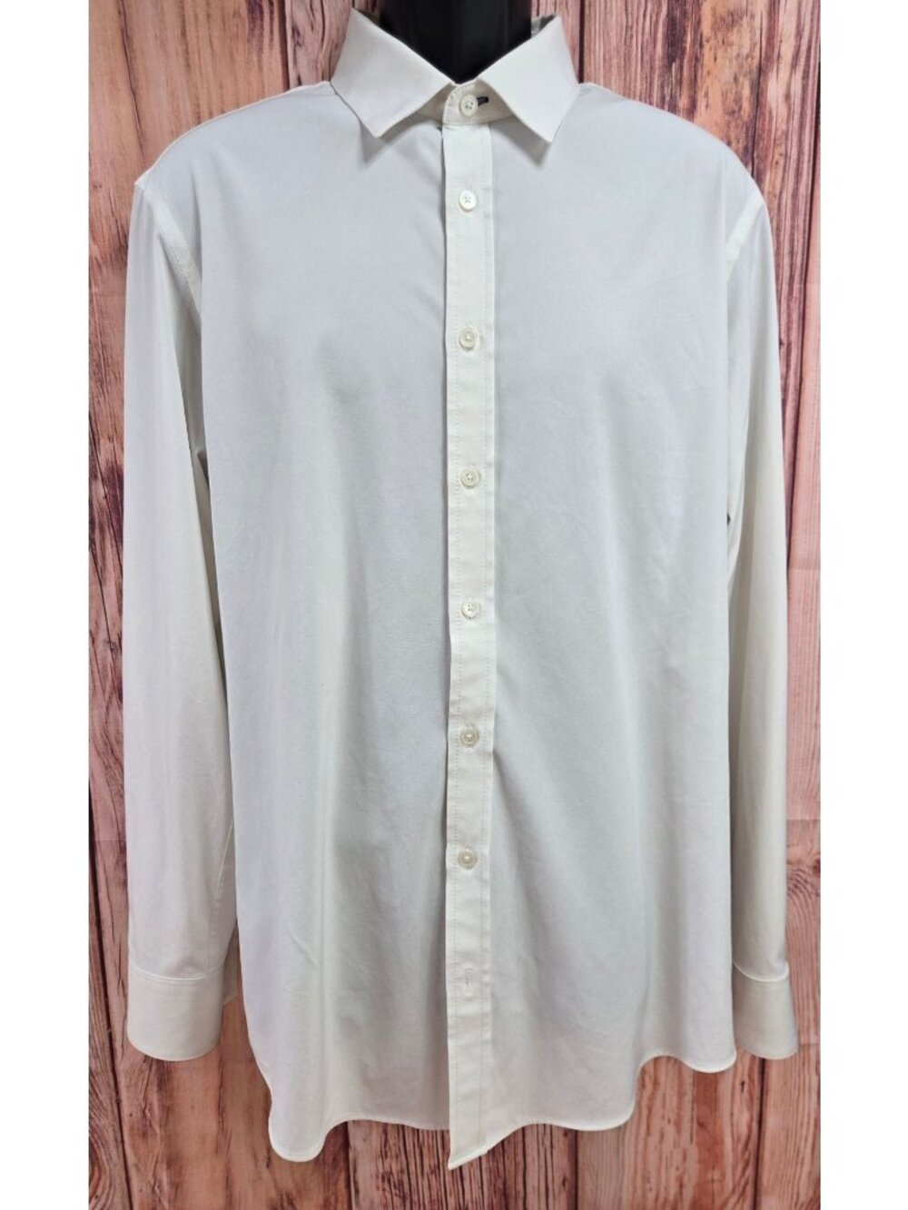 Mizzen+Main Leeward White Trim Fit Button-Up Shirt Large